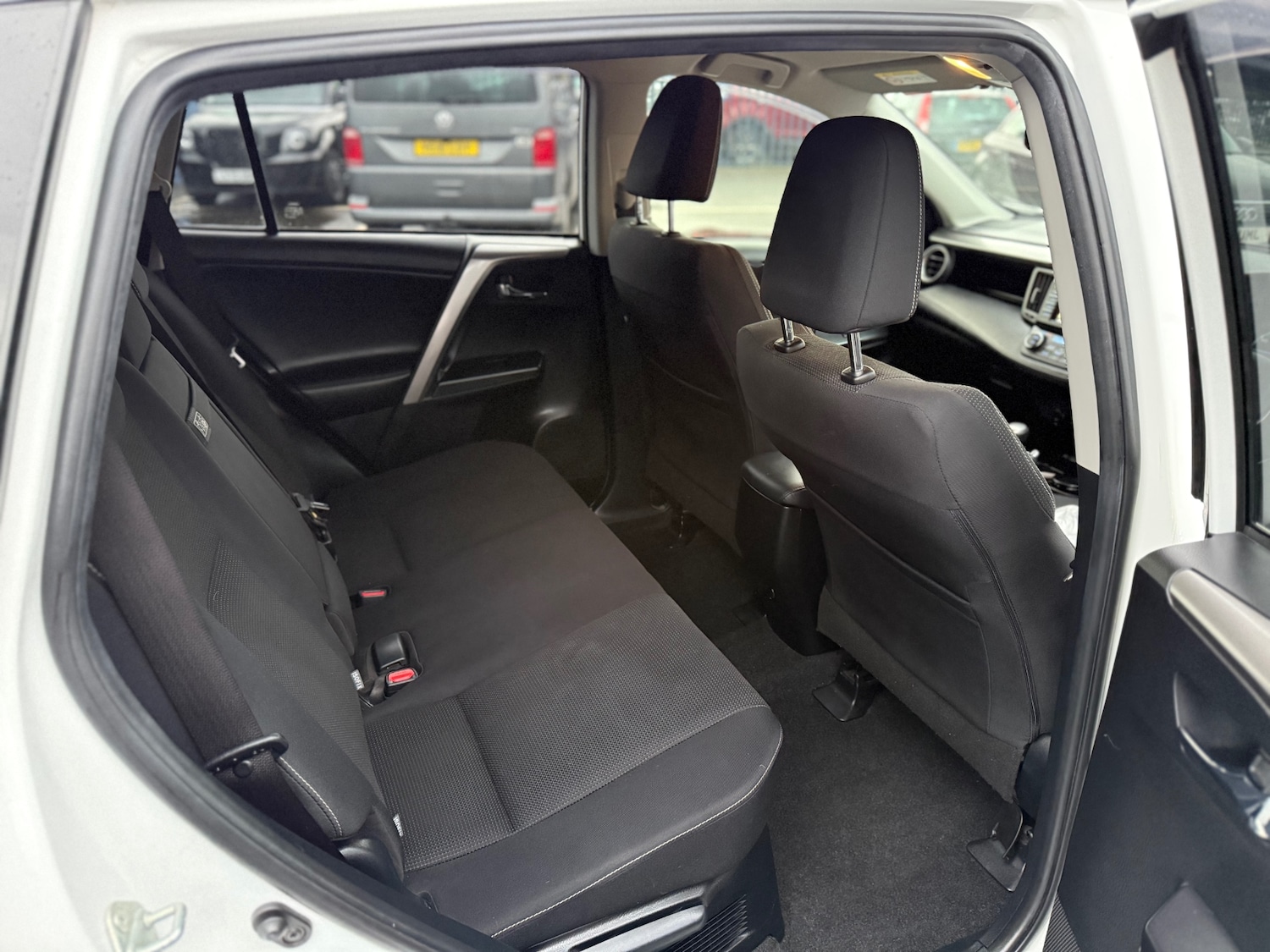 Used Toyota RAV4 2017 for sale - 77409951: Photo 13