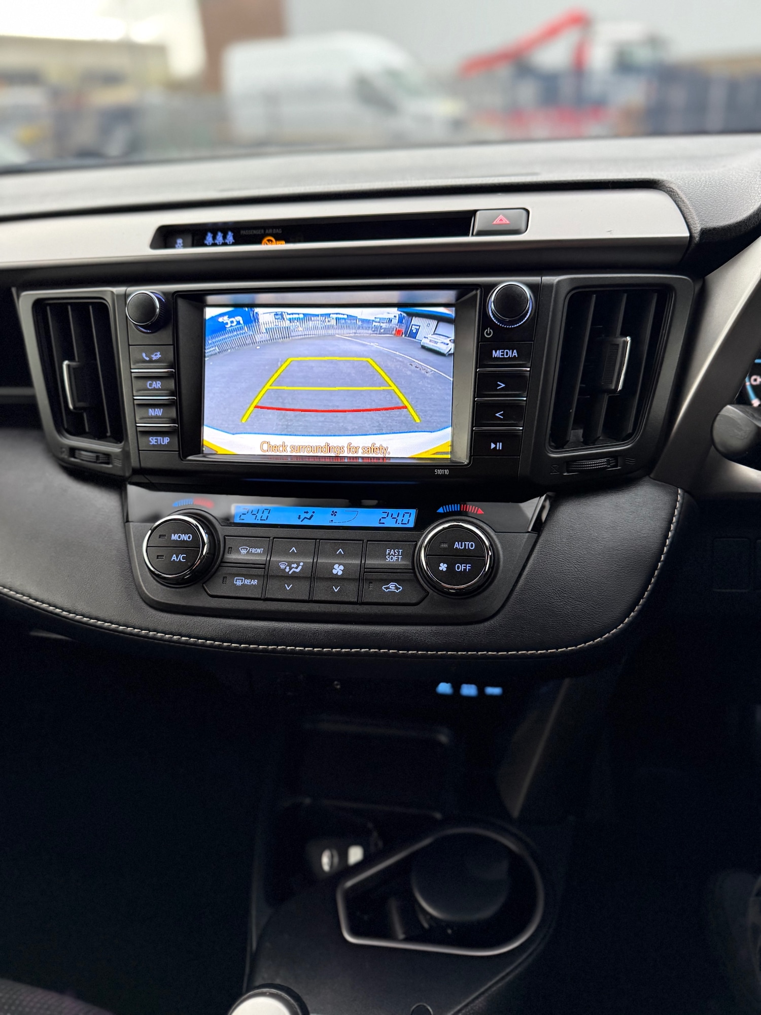 Used Toyota RAV4 2017 for sale - 77409951: Photo 23