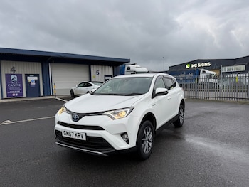 Used Toyota RAV4 2017 for sale - 77409951: Photo