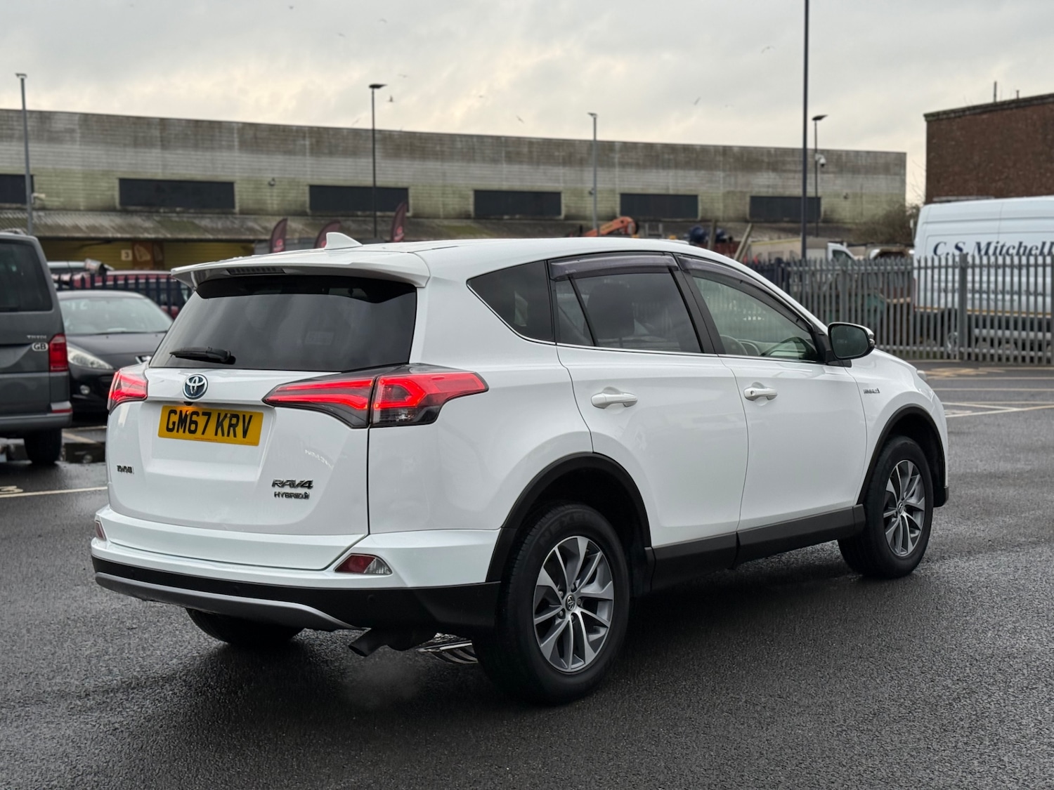 Used Toyota RAV4 2017 for sale - 77409951: Photo 8