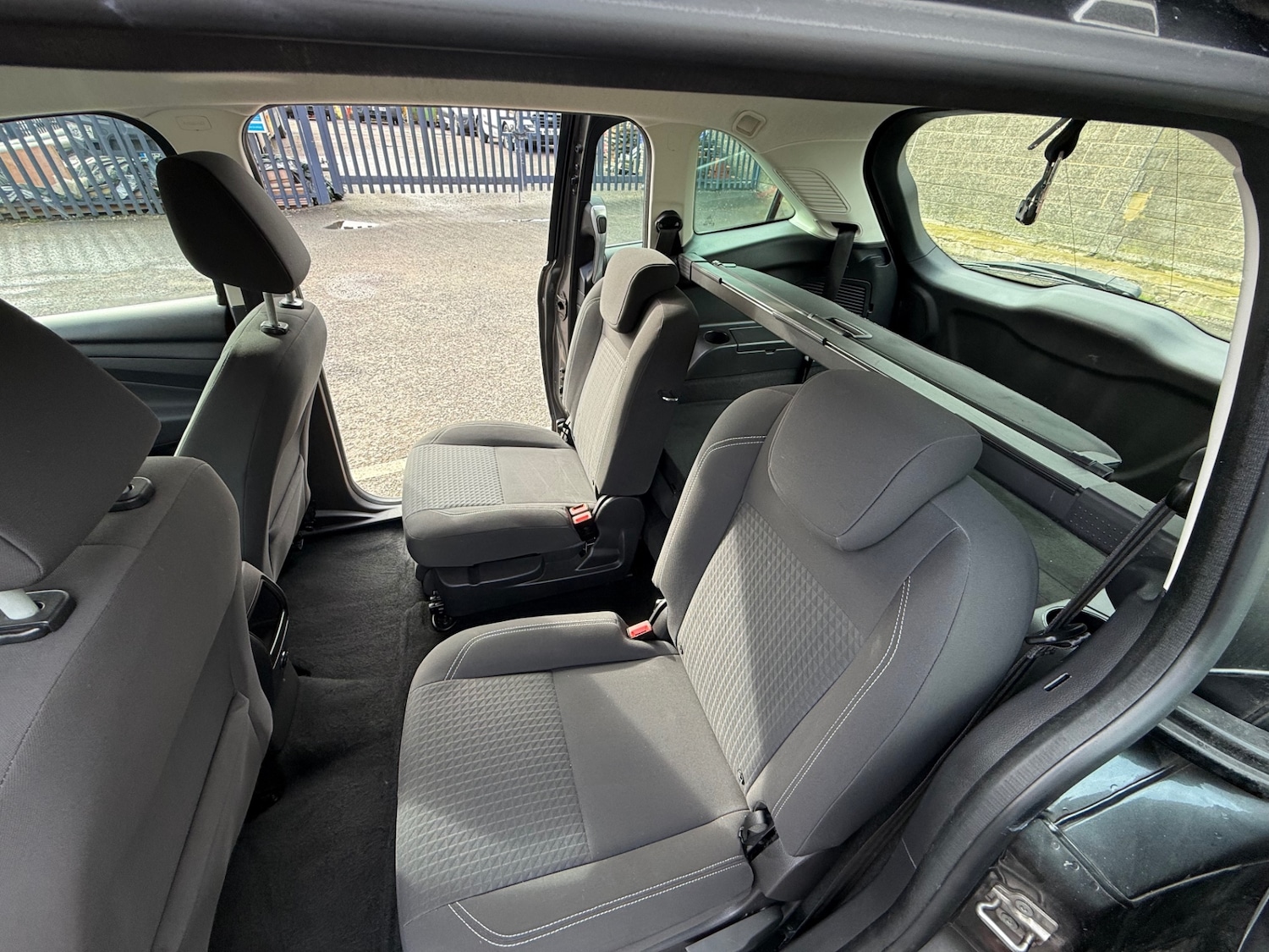 Used Ford Grand C-Max 2018 for sale - 77632546: Photo 14