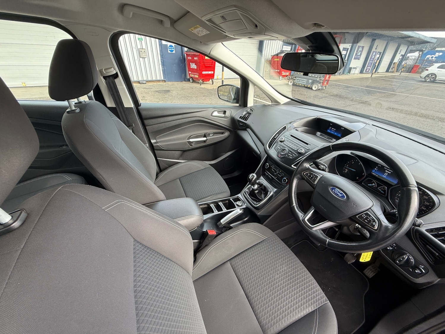 Used Ford Grand C-Max 2018 for sale - 77632546: Photo 21