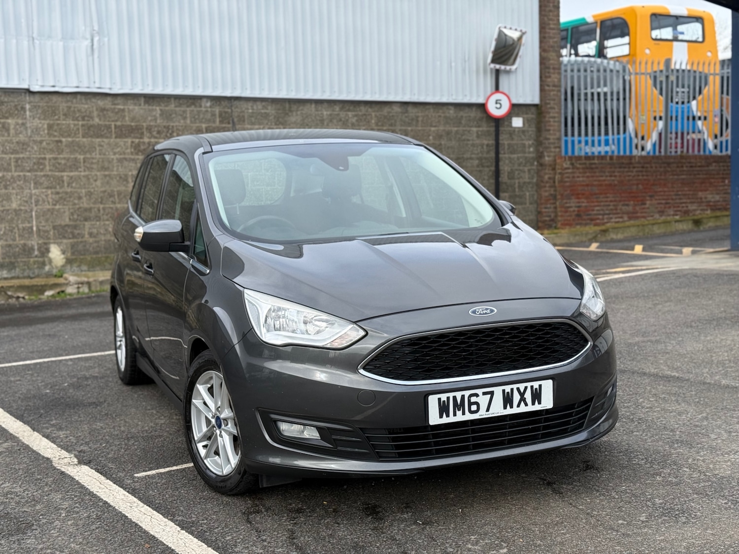 Used Ford Grand C-Max 2018 for sale - 77632546: Photo 30