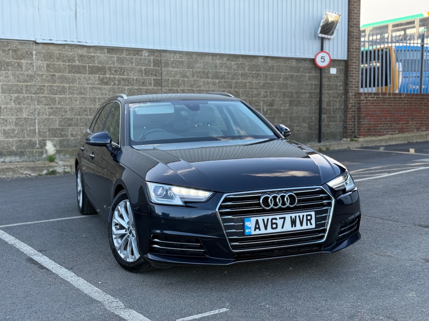 Used Audi A4 2017 for sale - 78018658: Photo 42