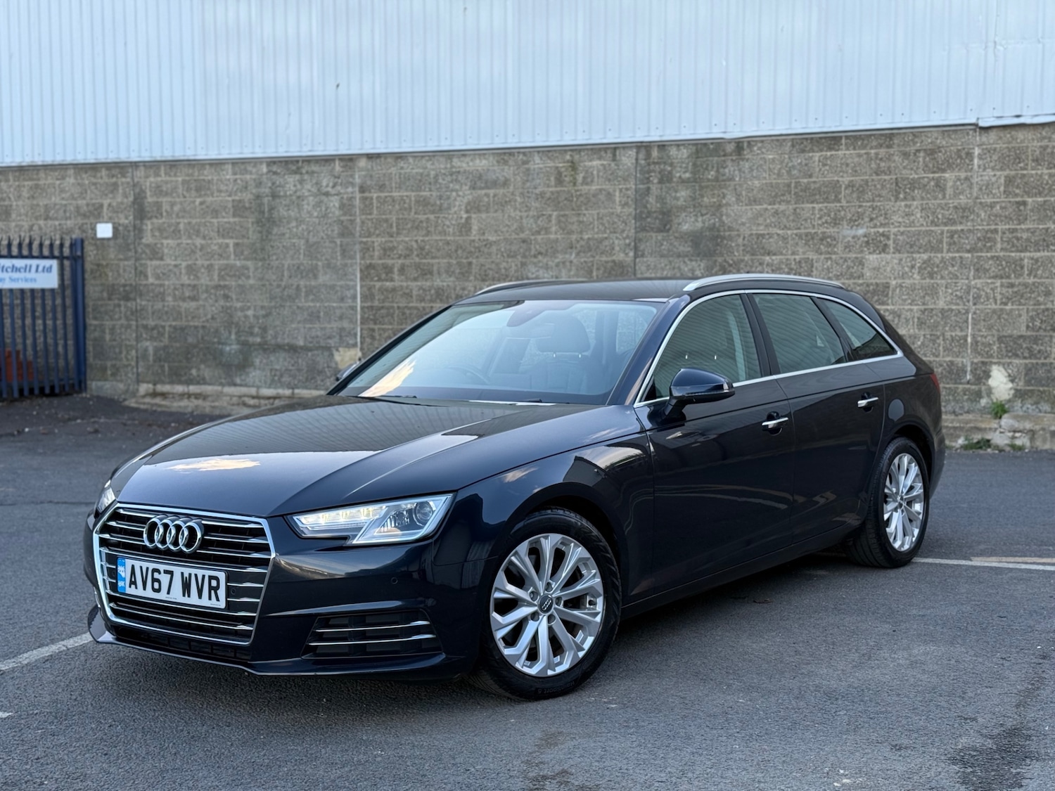 Used Audi A4 2017 for sale - 78018658: Photo 46