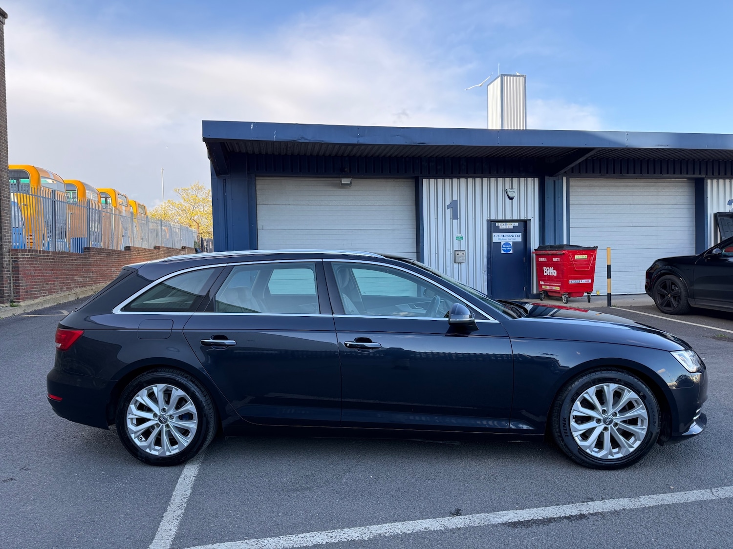 Used Audi A4 2017 for sale - 78018658: Photo 8