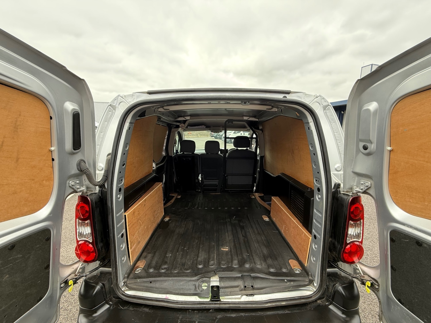 Used Citroen Berlingo 2016 for sale - 76198746: Photo 11