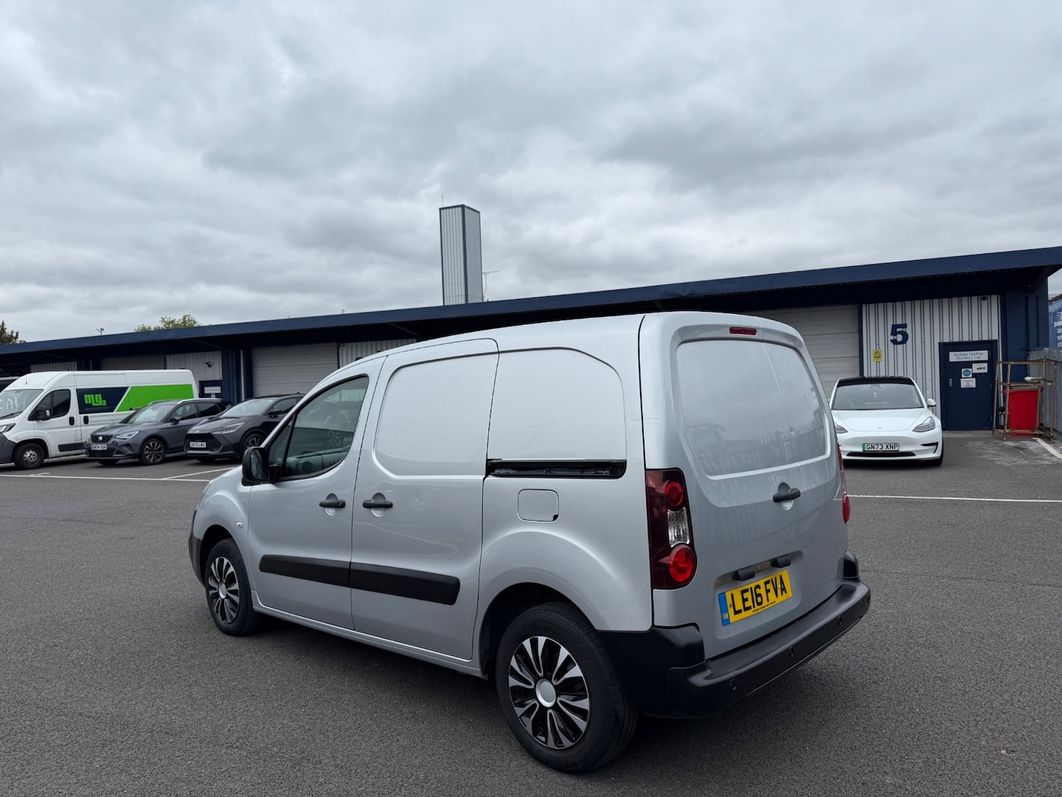 Used Citroen Berlingo 2016 for sale - 76198746: Photo 4