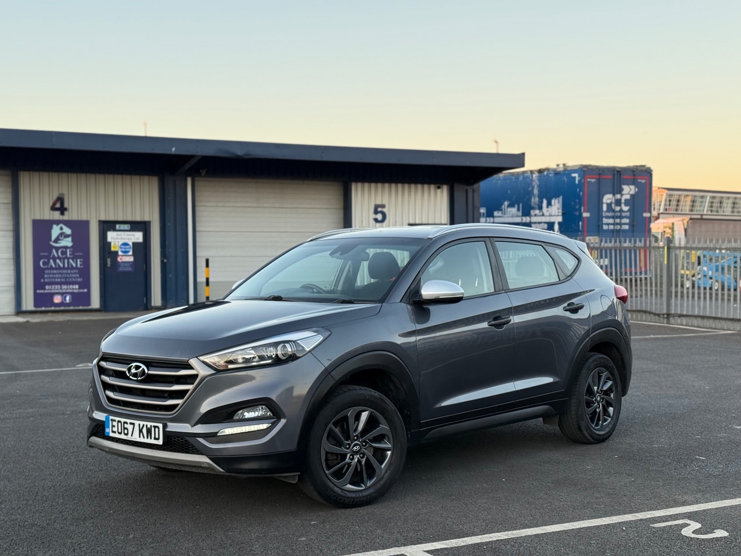 Used Hyundai TUCSON 2017 for sale - 76370026: Photo 2