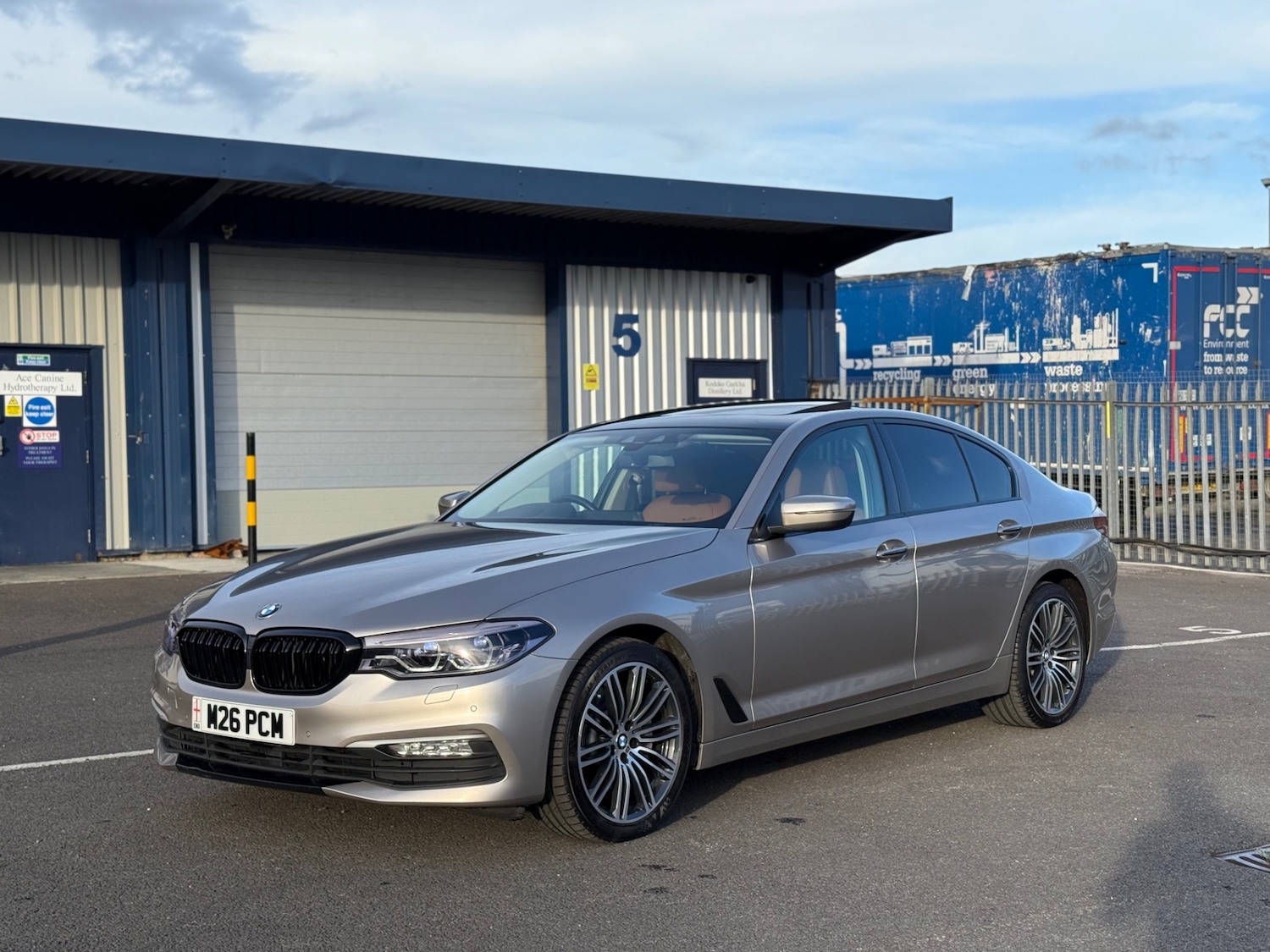 Used BMW 5 Series 2018 for sale - 76343831: Photo 35