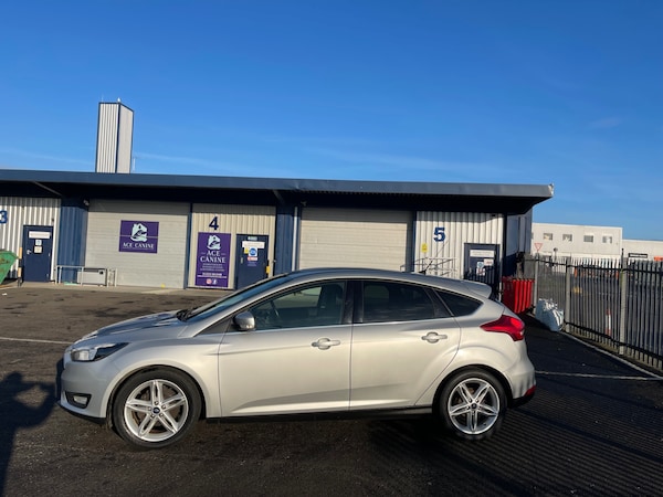 Used Ford Focus 2015 for sale - 71348611: Photo 11