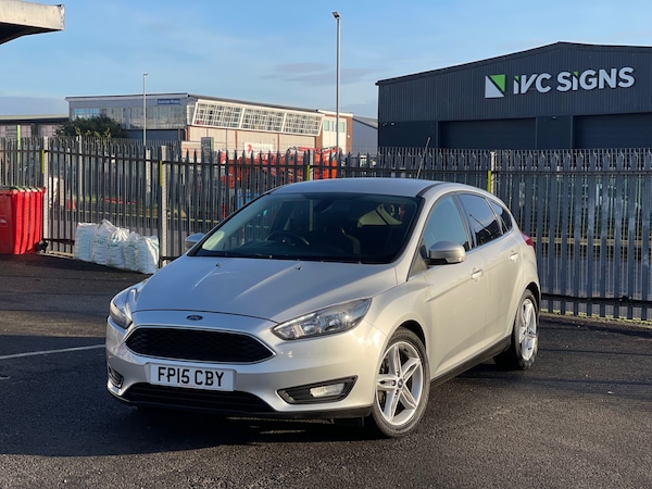 Used Ford Focus 2015 for sale - 71348611: Photo 1