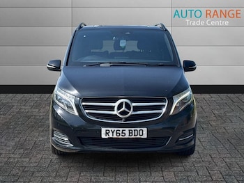Used Mercedes-Benz V-Class 2016 for sale - 78544005: Photo