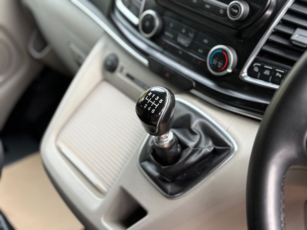 Used Ford Tourneo Custom 2022 for sale - 76615612: Photo 35