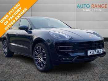 2017 (17) - 3.6T V6 Turbo SUV 5dr Petrol PDK 4WD Euro 6 (s/s) (400 ps) PDK, CHRONO PACK