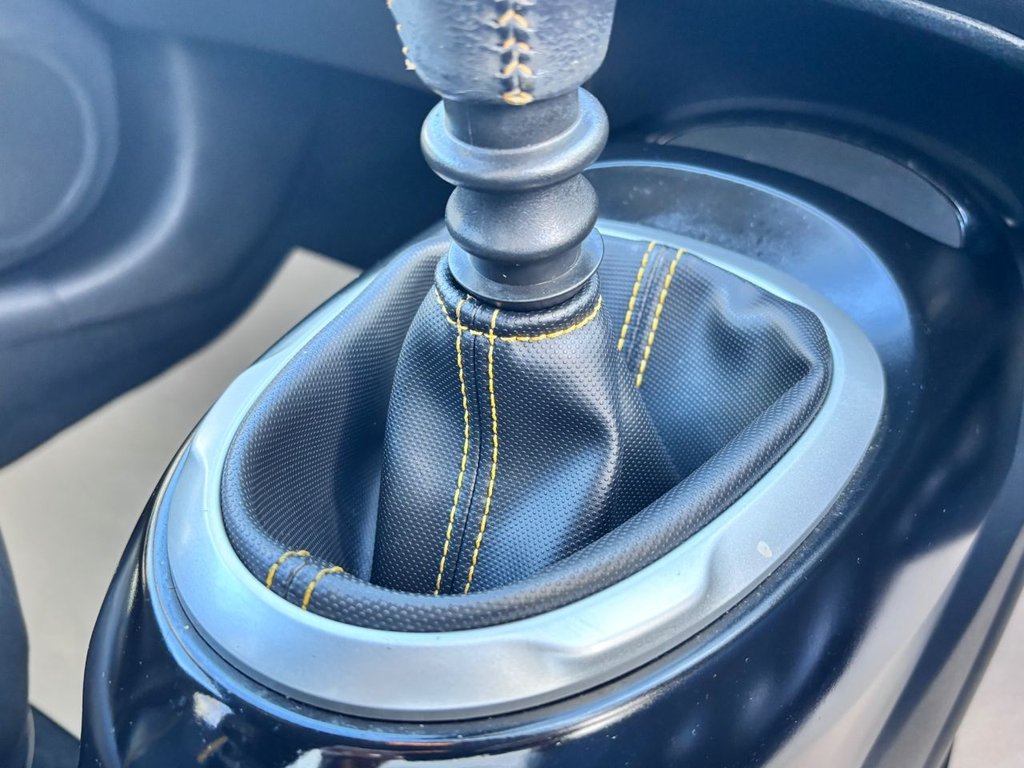 Used Nissan Juke 2015 for sale - 78110174: Photo 37