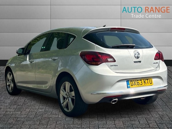 Used Vauxhall Astra for sale - 76238553: Photo 6