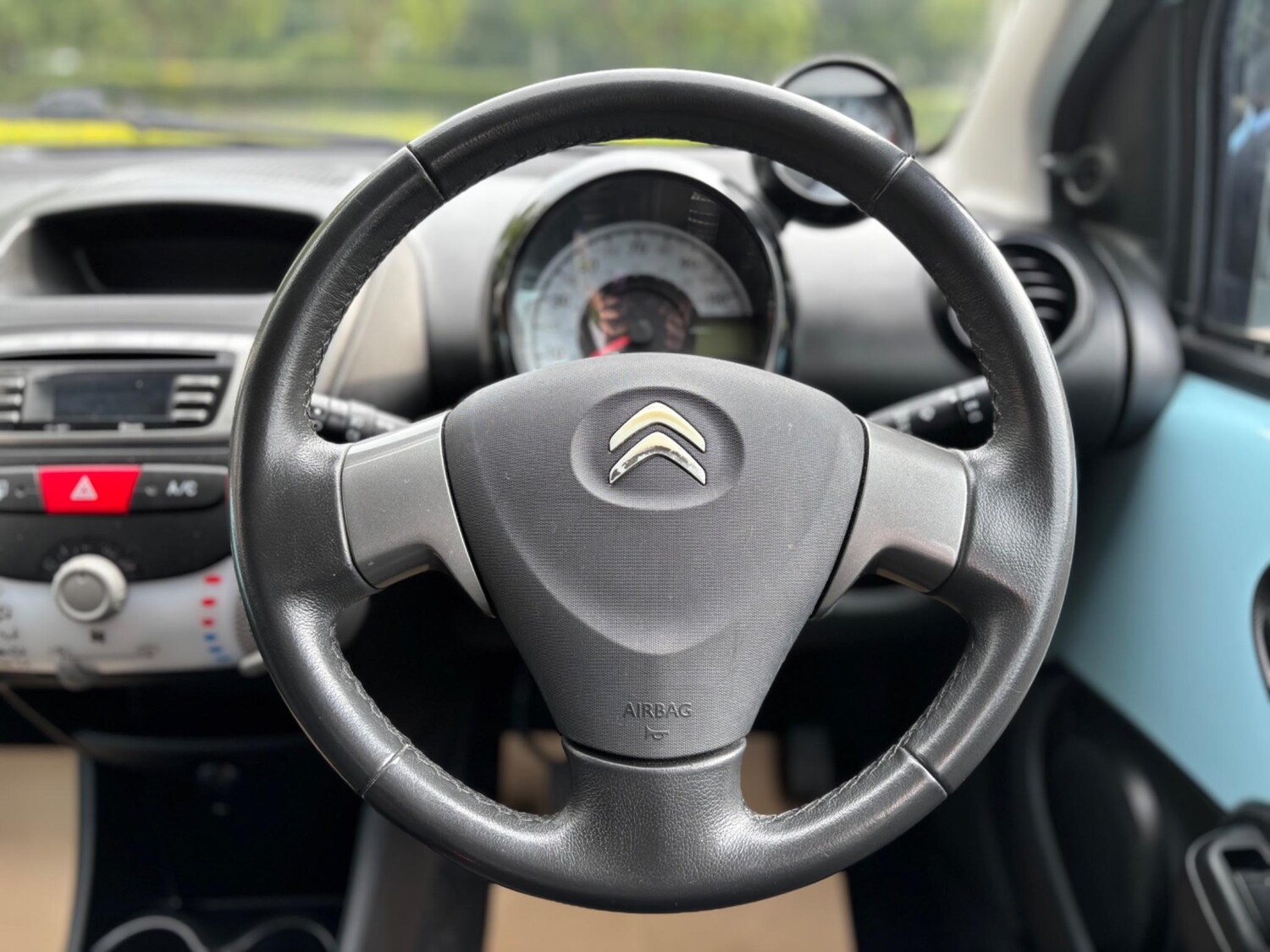 Vehicle 29