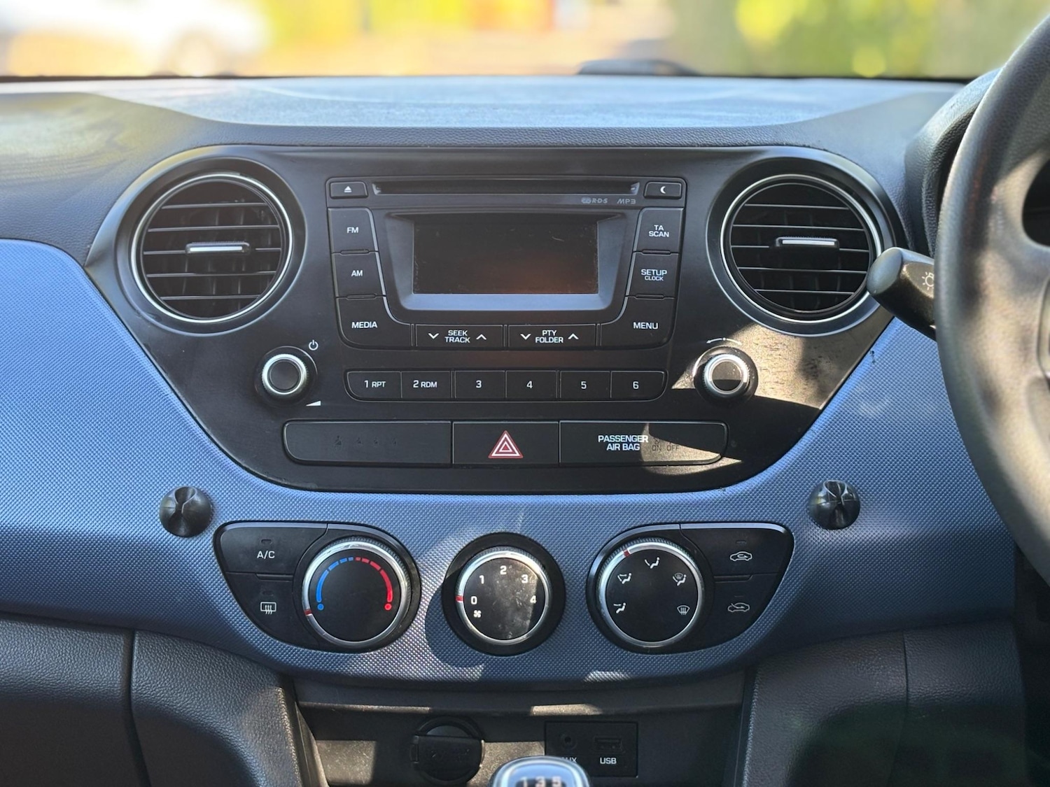 Vehicle 28