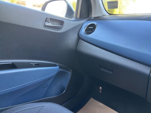 Used Hyundai i10 2016 for sale - 75342763: Photo 33