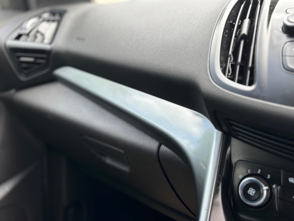 Used Ford Kuga 2017 for sale - 76615619: Photo 43