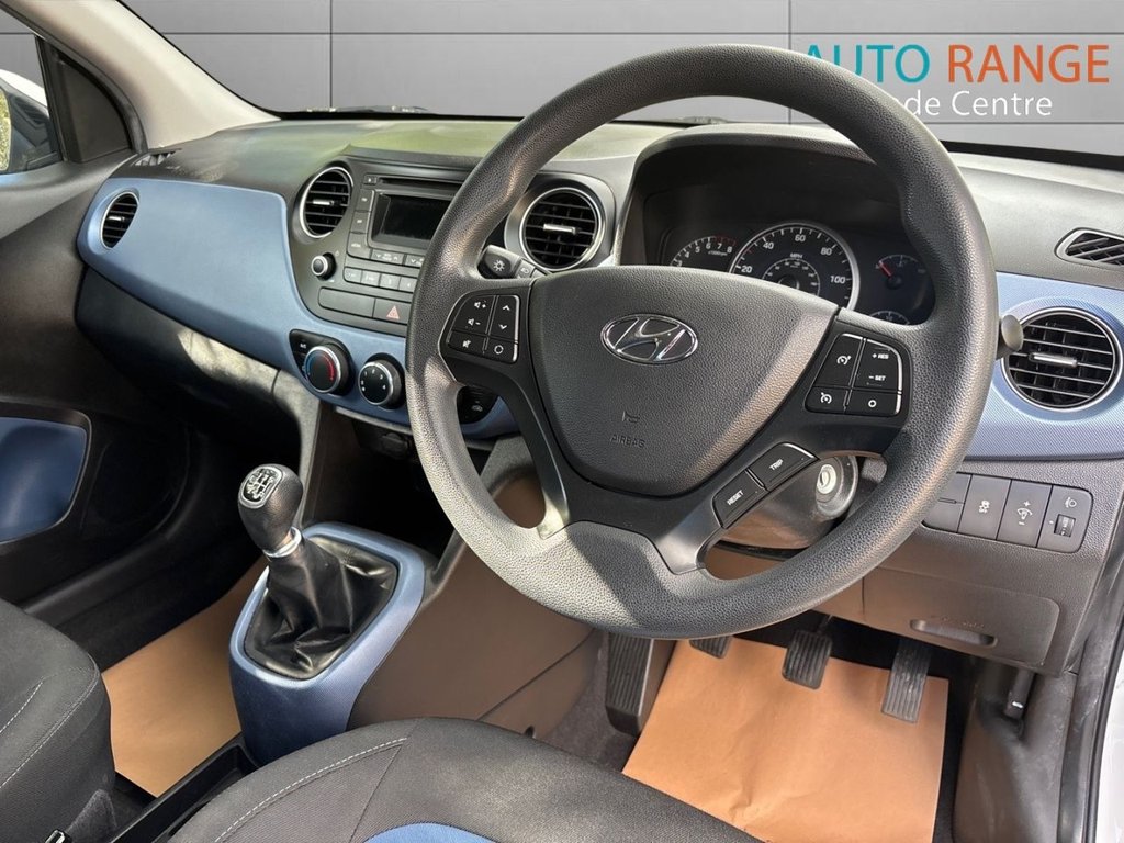 Used Hyundai i10 2015 for sale - 76615624: Photo 10