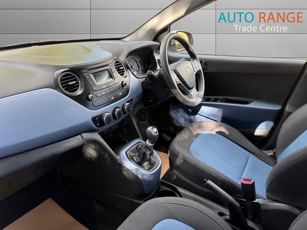 Used Hyundai i10 2015 for sale - 76615624: Photo 13