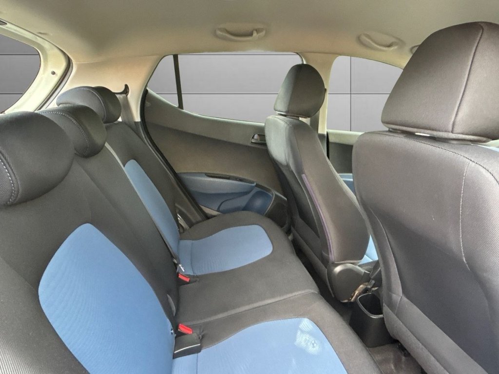 Used Hyundai i10 2015 for sale - 76615624: Photo 14