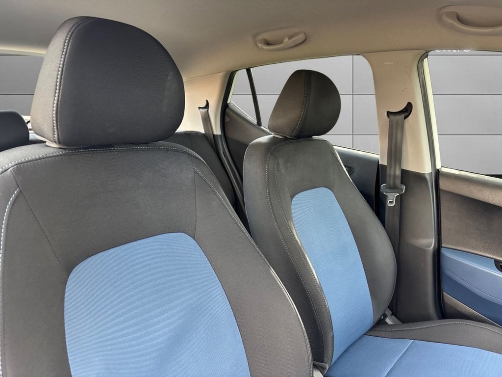 Used Hyundai i10 2015 for sale - 76615624: Photo 16