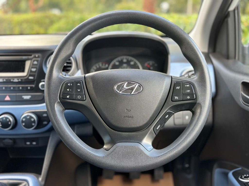 Used Hyundai i10 2015 for sale - 76615624: Photo 26