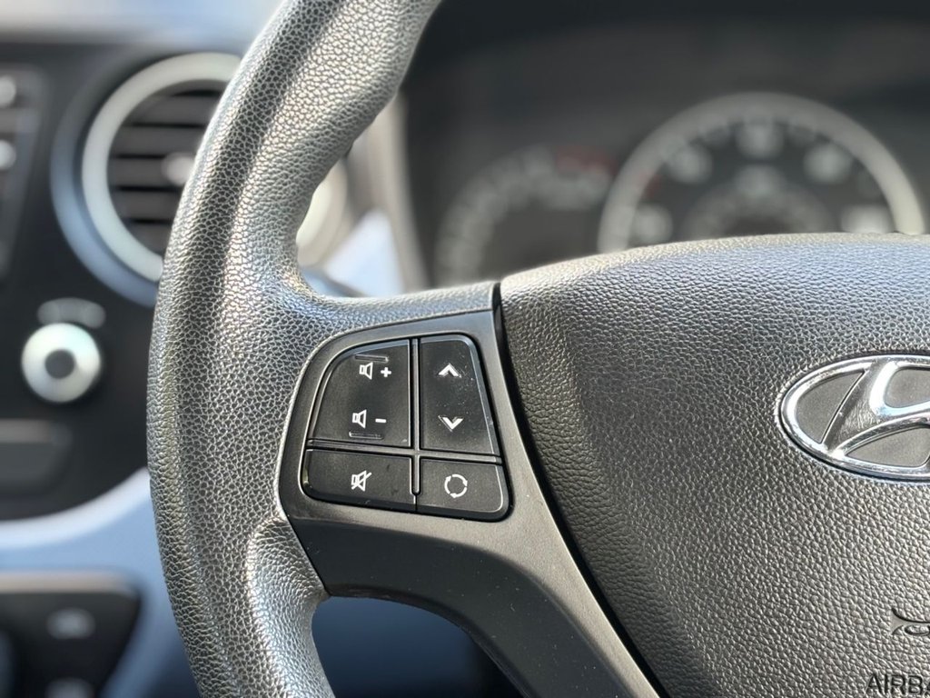 Used Hyundai i10 2015 for sale - 76615624: Photo 27