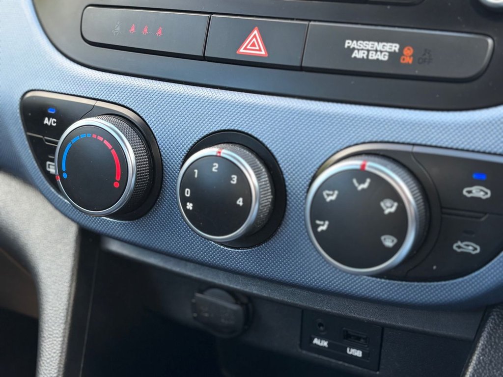 Used Hyundai i10 2015 for sale - 76615624: Photo 35