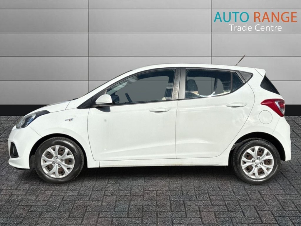 Used Hyundai i10 2015 for sale - 76615624: Photo 5