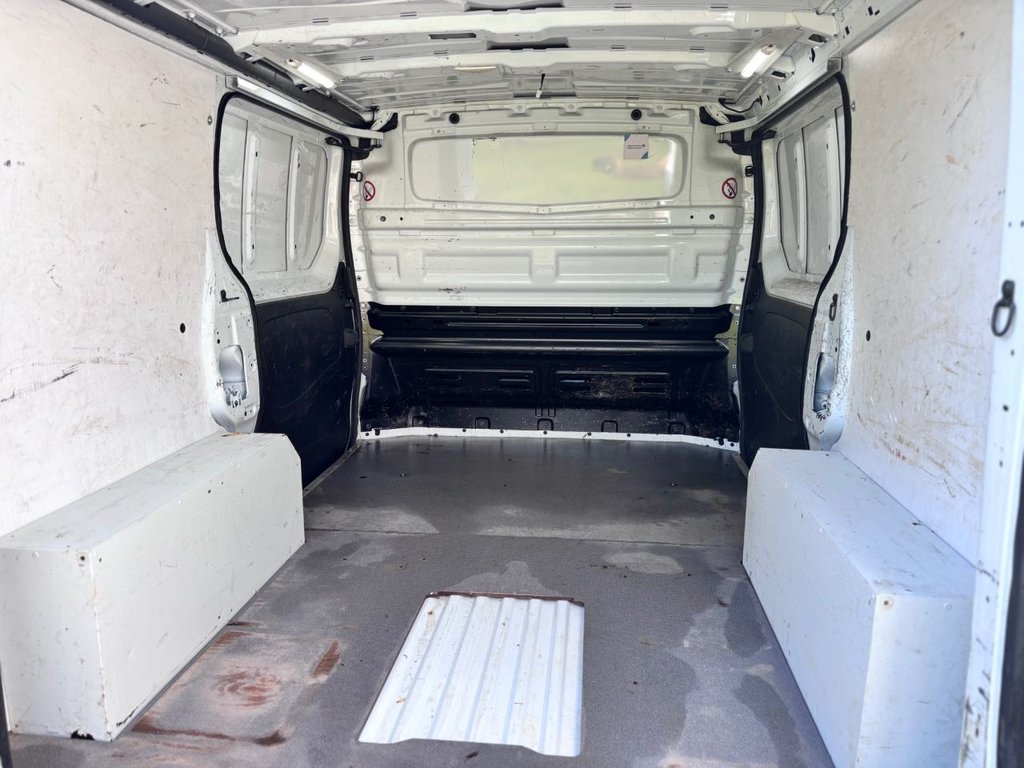 Used Vauxhall Vivaro 2016 for sale - 78044038: Photo 21