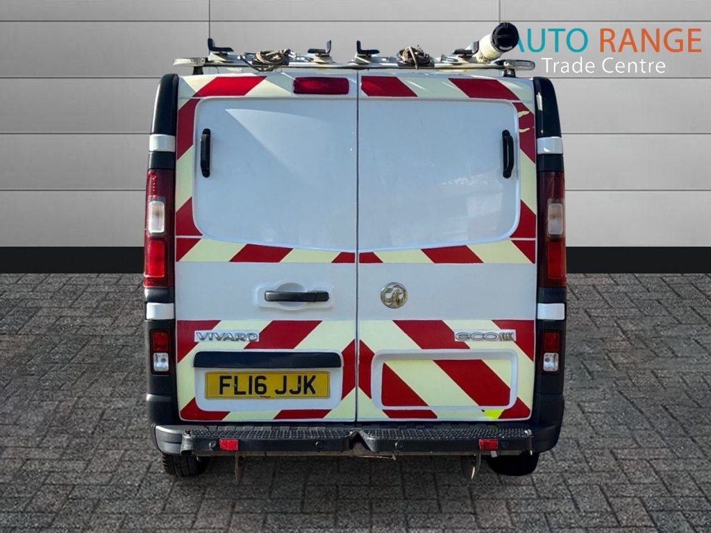 Used Vauxhall Vivaro 2016 for sale - 78044038: Photo 3
