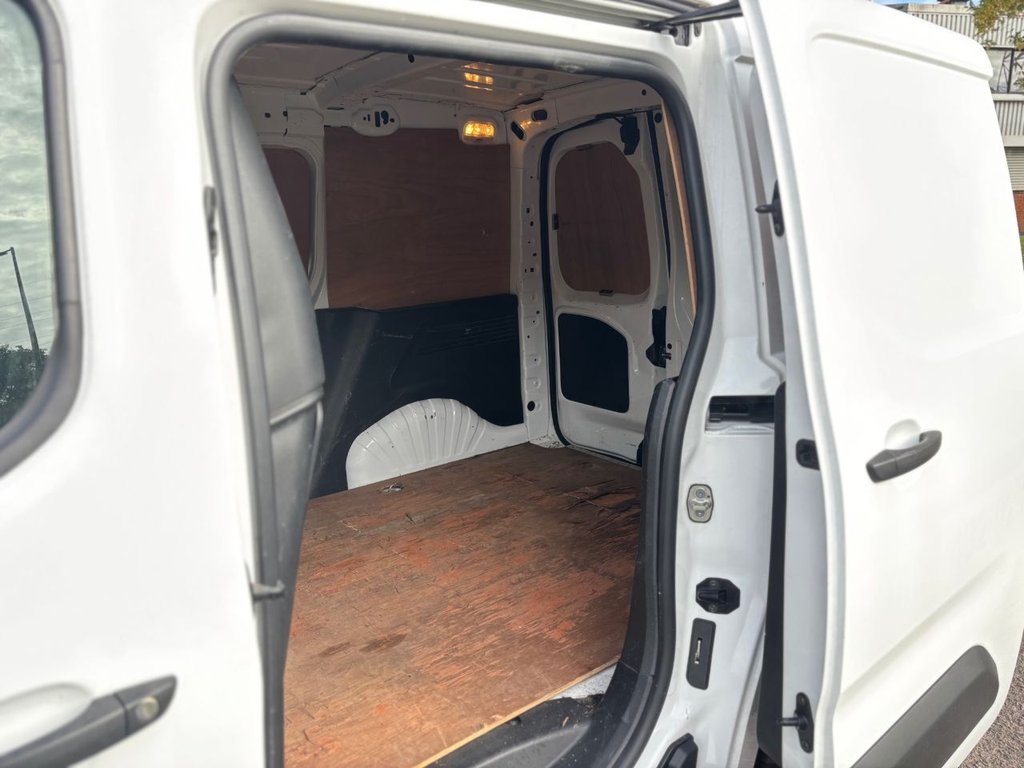 Used Peugeot Partner 2019 for sale - 76615620: Photo 15