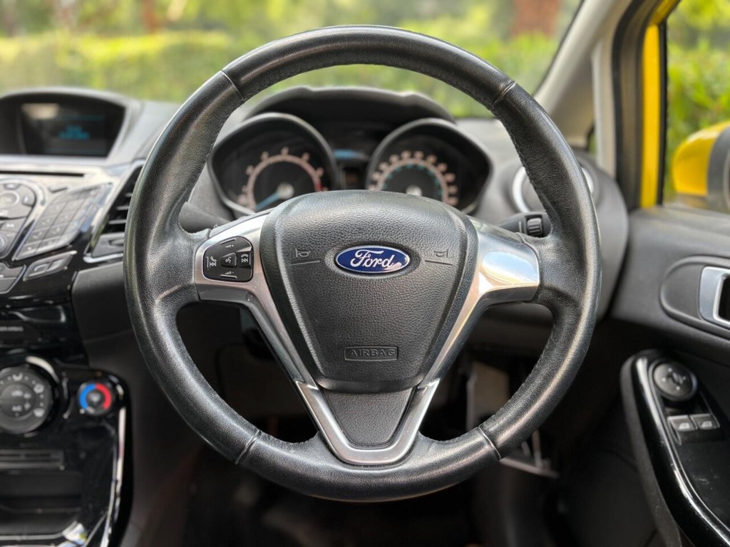 Used Ford Fiesta 2015 for sale - 76615636: Photo 24