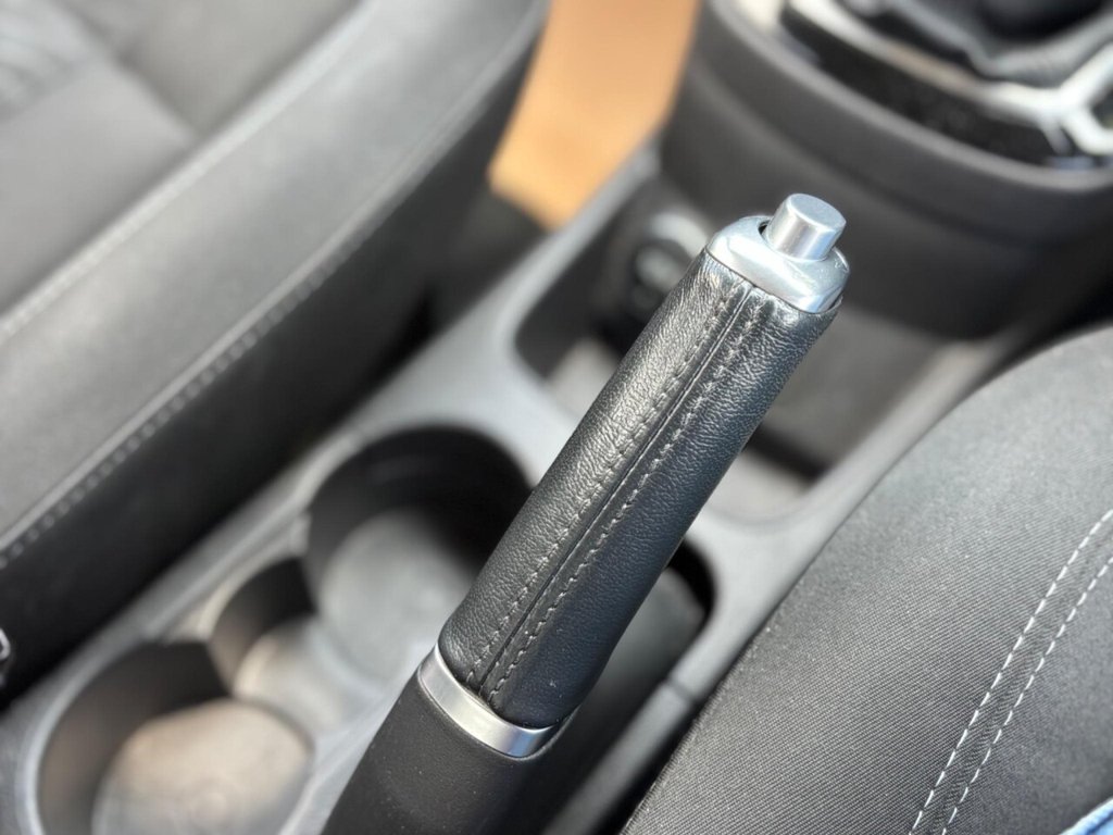 Used Ford Fiesta 2015 for sale - 76615636: Photo 35