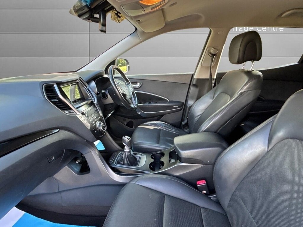 Used Hyundai Santa Fe 2015 for sale - 77226651: Photo 11