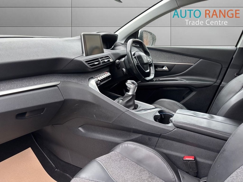 Used Peugeot 3008 2017 for sale - 77849450: Photo 13