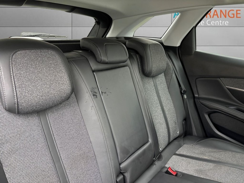 Used Peugeot 3008 2017 for sale - 77849450: Photo 18