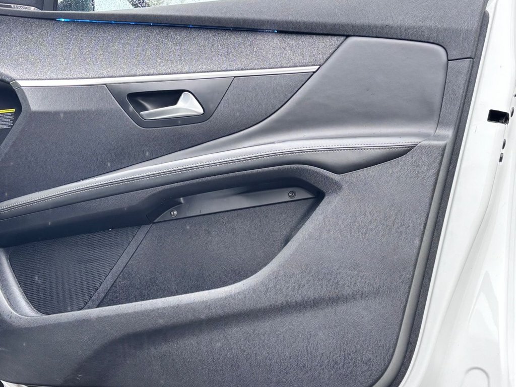 Used Peugeot 3008 2017 for sale - 77849450: Photo 28