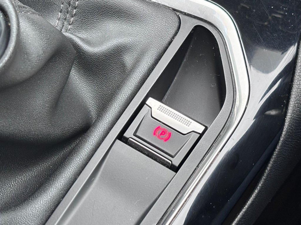 Used Peugeot 3008 2017 for sale - 77849450: Photo 45