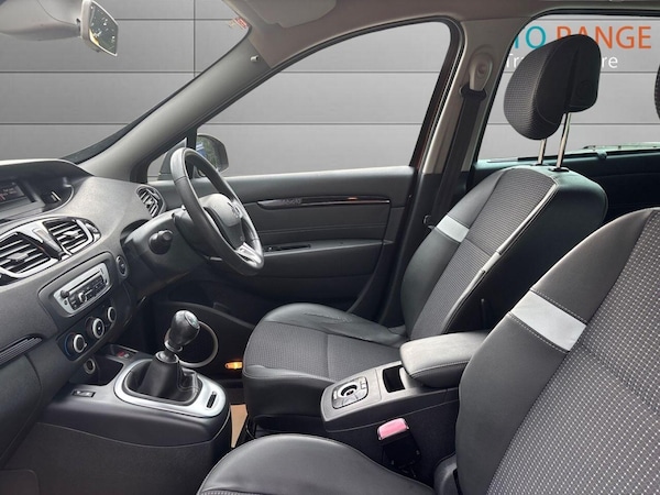 Used Renault Scenic 2012 for sale - 76239469: Photo 11