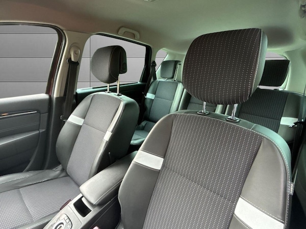 Used Renault Scenic 2012 for sale - 76239469: Photo 17