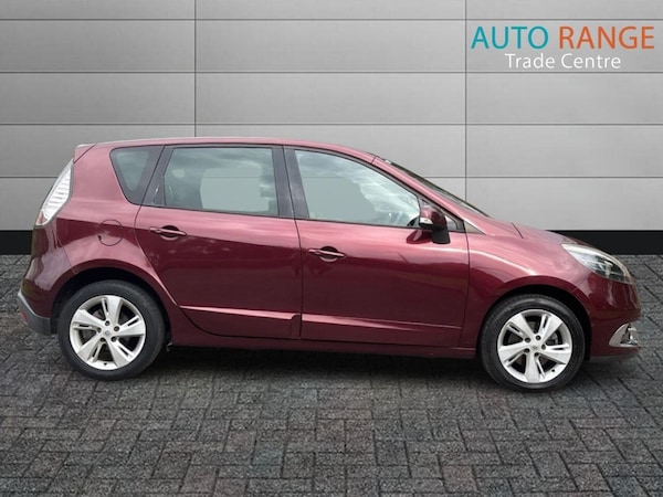Used Renault Scenic 2012 for sale - 76239469: Photo 6