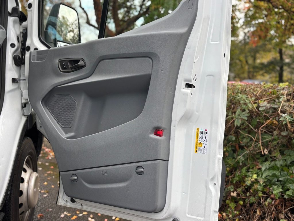 Used Ford Transit 2018 for sale - 76615641: Photo 20