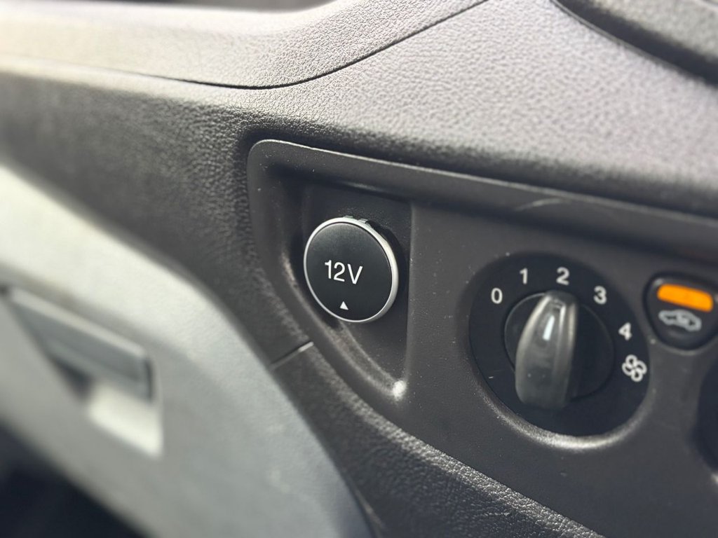 Used Ford Transit 2018 for sale - 76615641: Photo 28