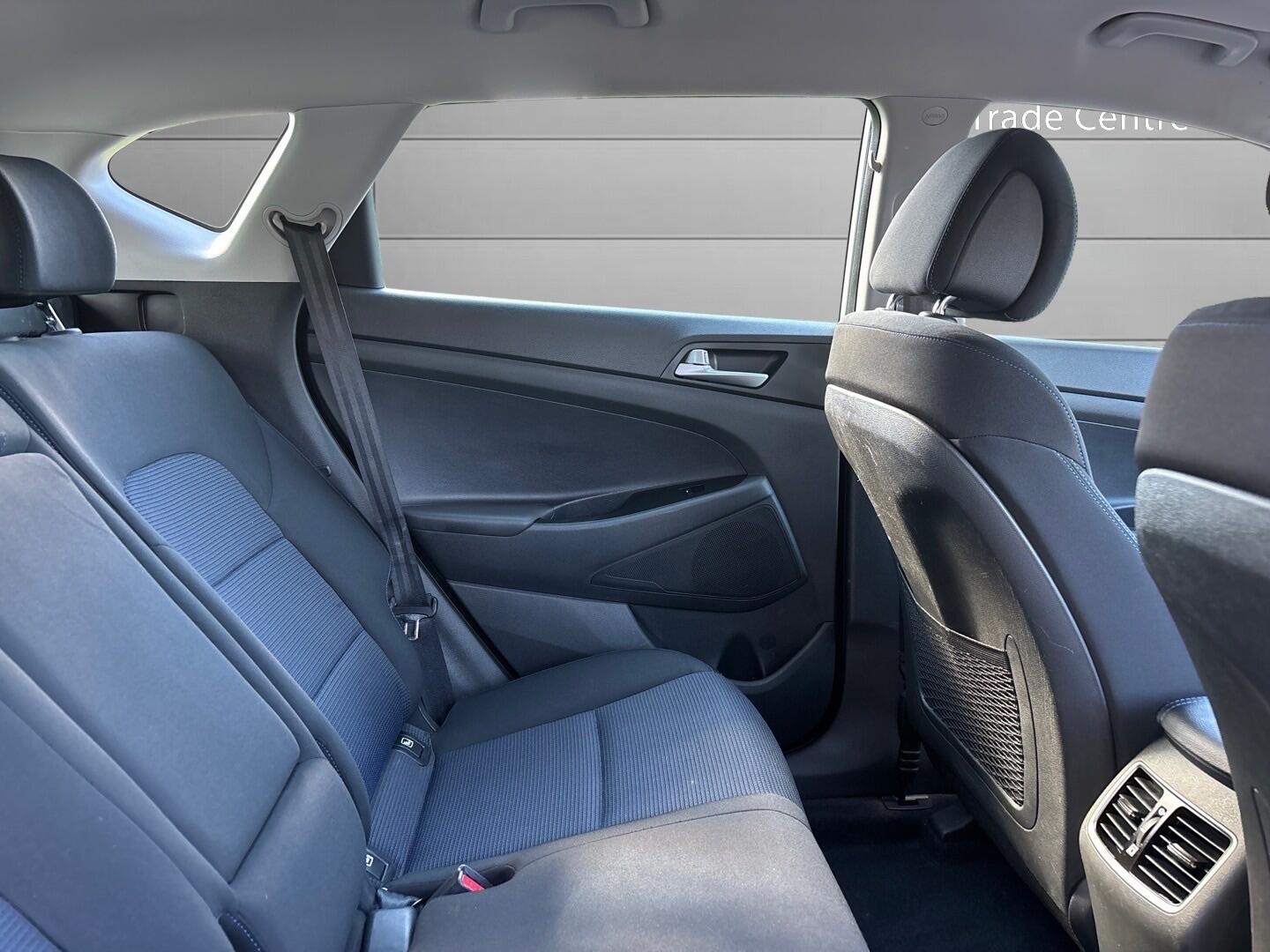 Used Hyundai TUCSON 2017 for sale - 76001509: Photo 13