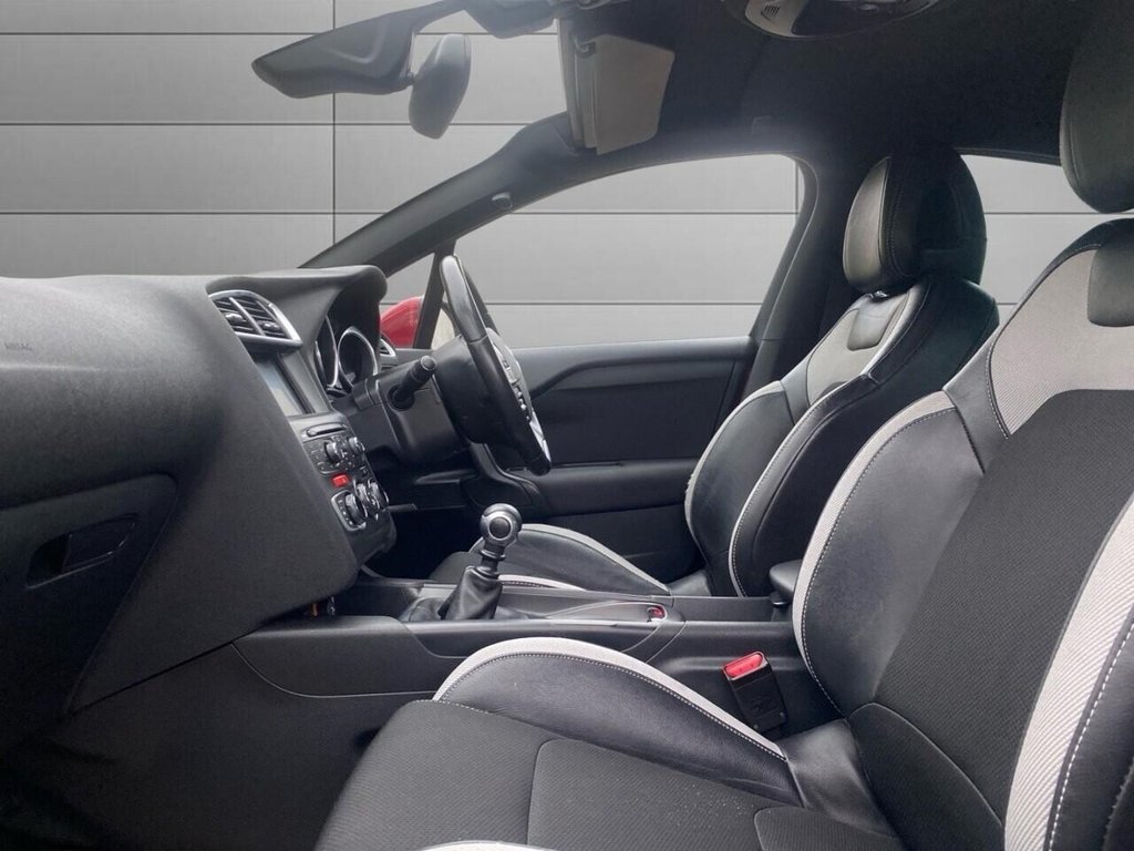 Used Citroen DS4 2013 for sale - 76631989: Photo 15